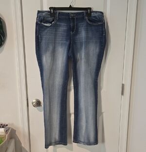 LEI Blue Straight Leg Jeans with Natural Fade